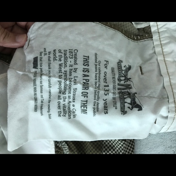 Levi’s Fatigue Cargo Pants - Picture 6 of 7